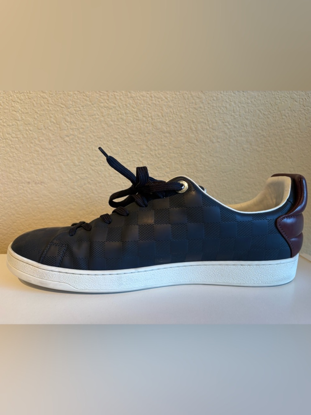 Louis Vuitton Navy Damier Low-Top Sneaker with White Sole- Used, Men’s size 10. - Picture 4 of 12